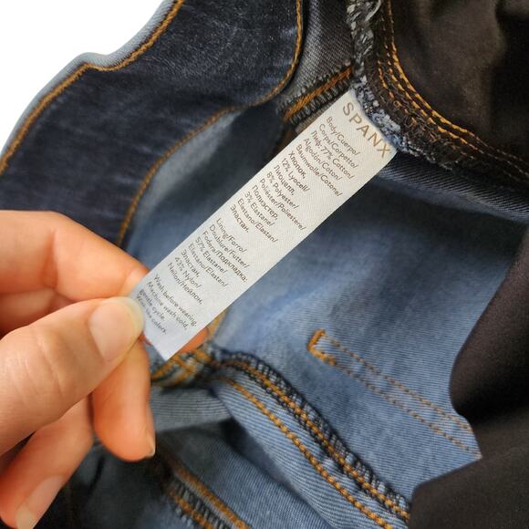 Spanx Womens Cropped Flare Denim Jeans Size Small Dip Dye Hem Pull On High Rise - Picture 7 of 12